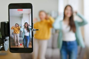 5 HP Paling Cocok untuk Content Creator TikTok